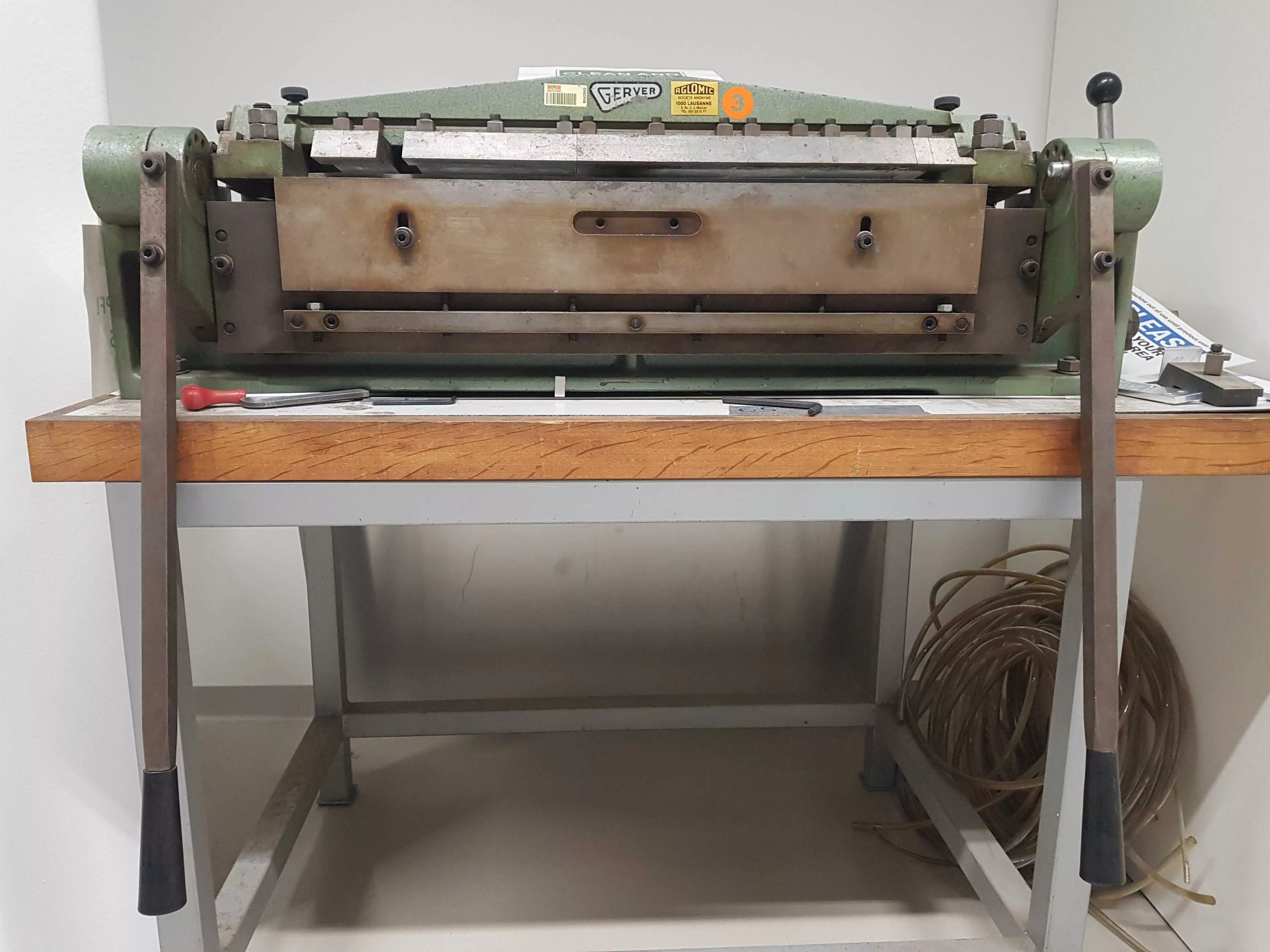 Gerver Manualfolding Machine