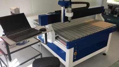 Fraiseuse CNC